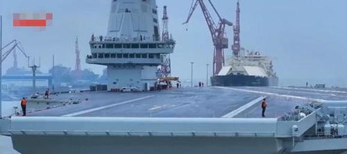 福建艦下水海試，殲-35確認上艦，32面相控陣雷達引領全球